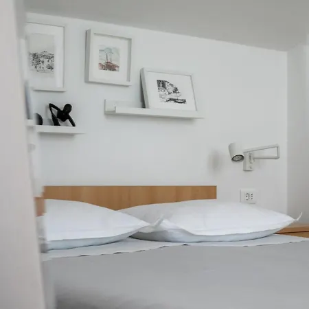 4+1 In The City Centre, Near The Beach Makarska